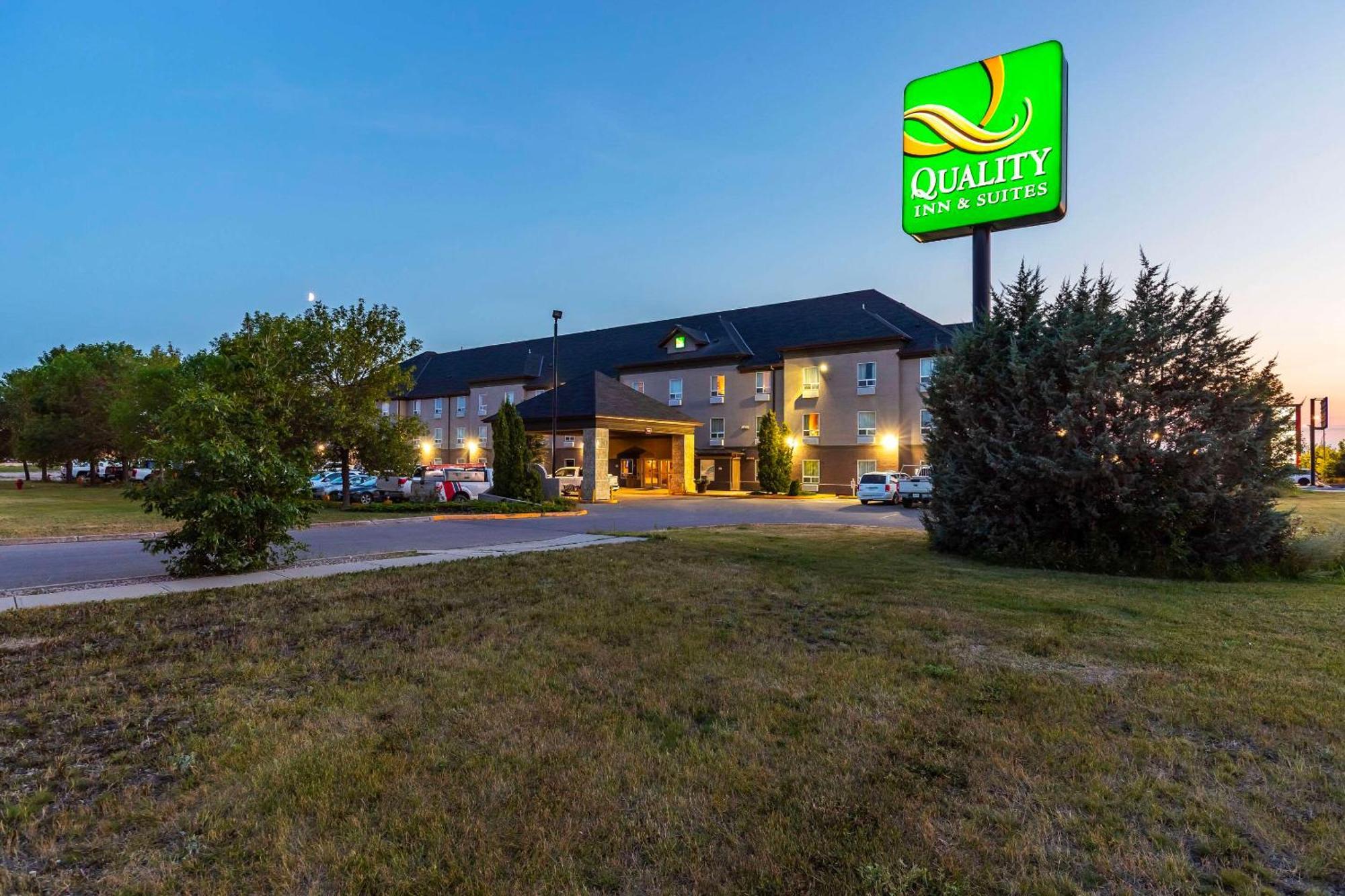 Quality Inn & Suites Yorkton Exteriér fotografie