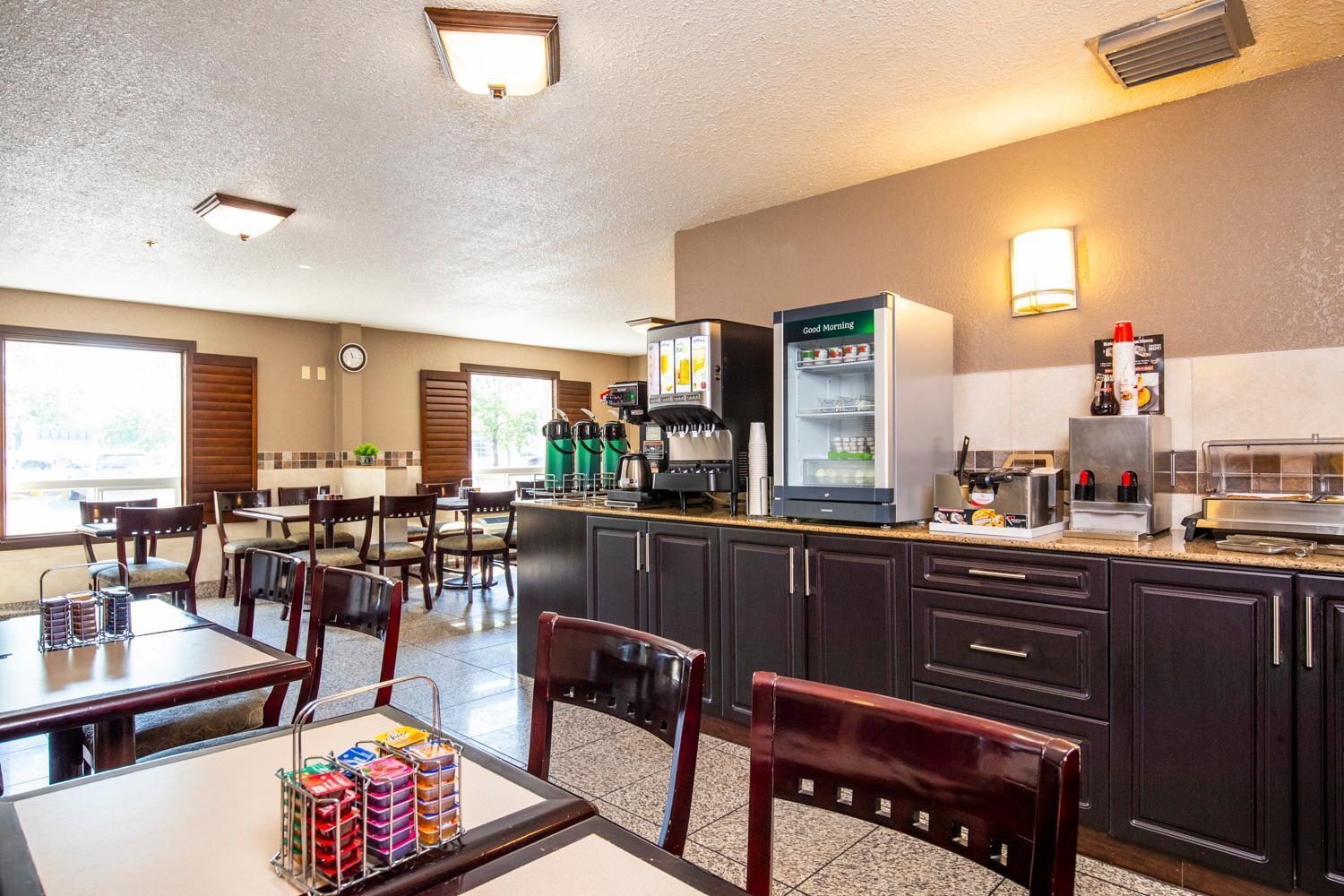 Quality Inn & Suites Yorkton Exteriér fotografie