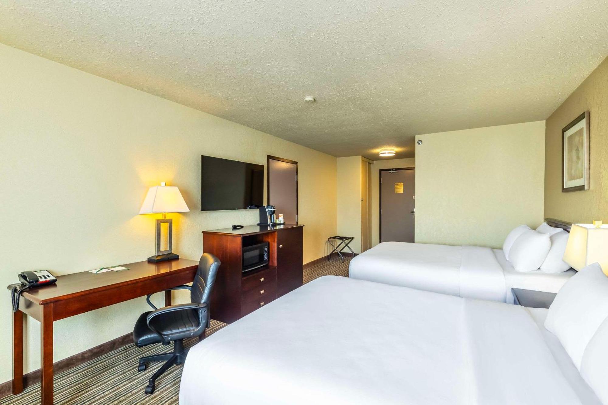 Quality Inn & Suites Yorkton Exteriér fotografie